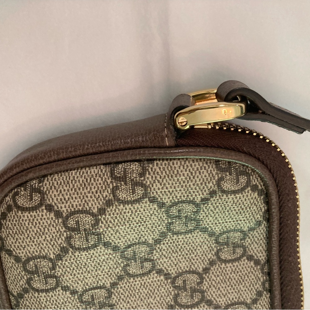 SOLD ‼️Gucci Crossbody Bag in Brown and Green with Signature Monogram - Picture 7 of 16